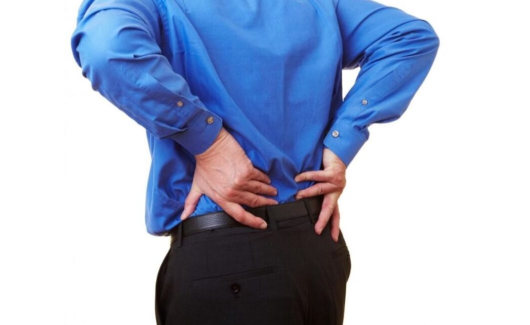 muguras sāpes jostasvietā foto 1